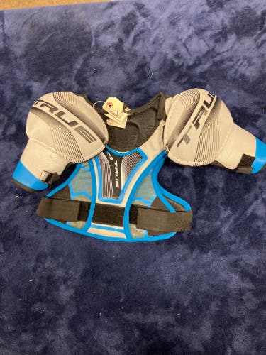 Small Youth True Shoulder Pads (Used)