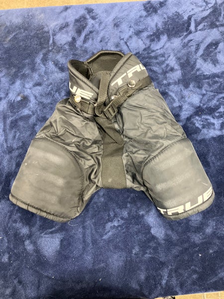 Black Youth Small True Ax9 Hockey Pants (Used)