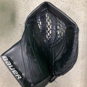 Senior Regular Bauer Supreme MVPro Goalie Glove