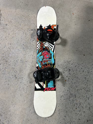 Flow Micron Shifty 135cm Snowboard + Bindings