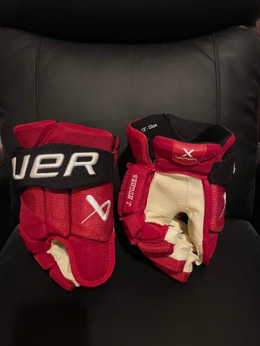 Jack Hughes Bauer Vapor Hyperlite Hockey Gloves 13" Pro Stock New Jersey Devils Red Black