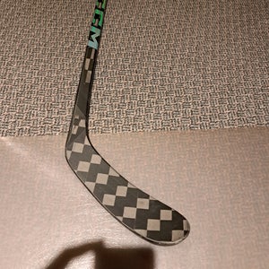 Two New Senior CCM Jetspeed FT7 Pro Left Hand Hockey Stick P28 - 75 Flex - Blue & Red