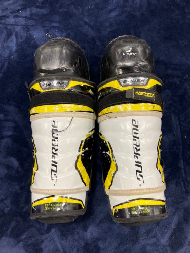 Intermediate Bauer Supreme 2S Pro Shin Pads 13" (Used)