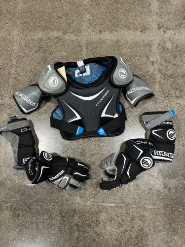 XS Youth Maverik Charger Shoulder Pads (Used)