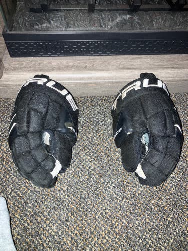 True A6.0 SBP Pro Gloves 11" (Used)