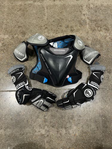 XS Youth Maverik Charger Shoulder Pads (Used)