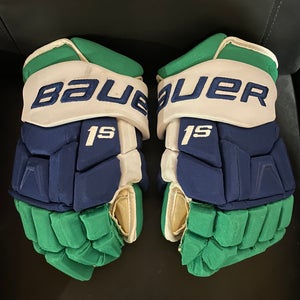 Carolina Whalers Bauer Supreme 1S Gloves 14" Pro Stock Green, White, Blue Fleury Rare