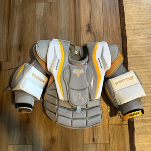 Vaughn Ventus LT88 Goalie Chest Protector Senior Medium