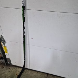 Youth Bauer Prodigy Right Handed Hockey Stick P92 30 Flex (Used)