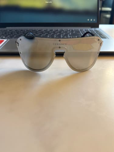 Silver Unisex Sunglasses (New)