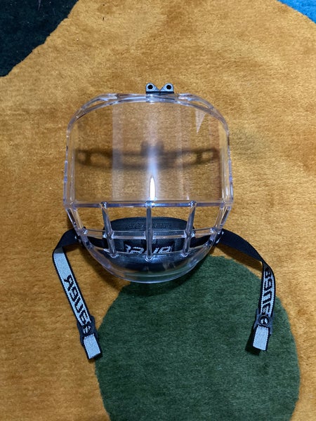 Senior Bauer Concept 3 Full Shield (Used)
