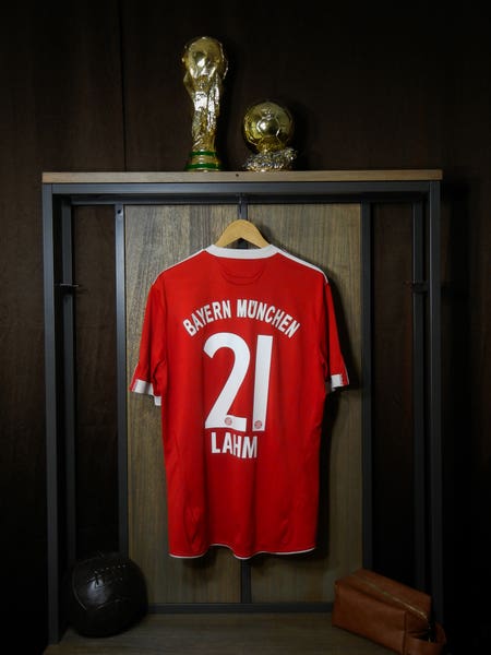 Bayern Munich 2009/10 Home Jersey Lahm #21 Size L Red Adidas Shirt