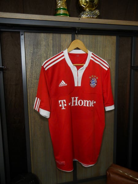 Bayern Munich 2009/10 Home Jersey Lahm #21 Size L Red Adidas Shirt