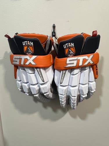 Archers STX Surgeon RZR2 Lacrosse Gloves Large (New)
