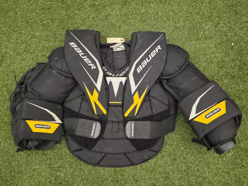 Senior Large Bauer Performance Goalie Chest Protector (Used)