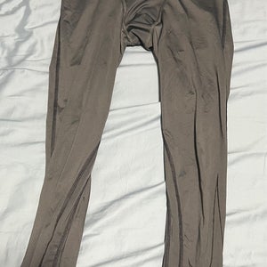 Medium Men's Nike 3/4 Compression legging (Used)