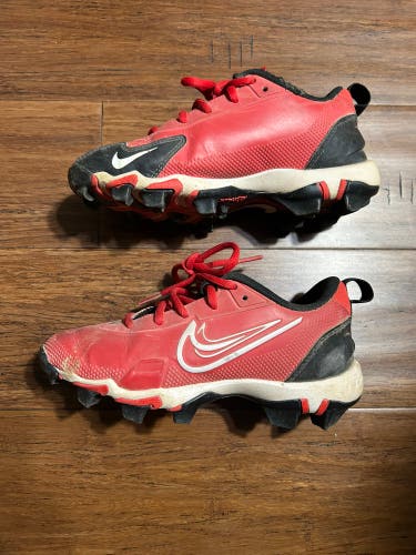 Nike Low Top Trout Red Kid's 1Y (Used)