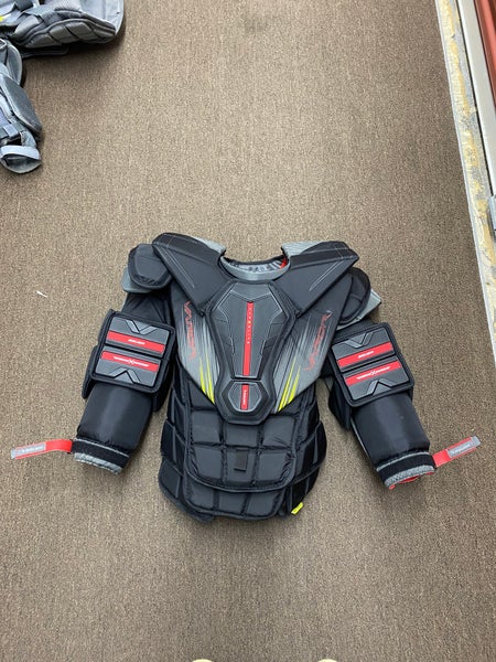 USED ONCS Large Bauer Vapor Hyperlite 2 Goalie Chest Protector