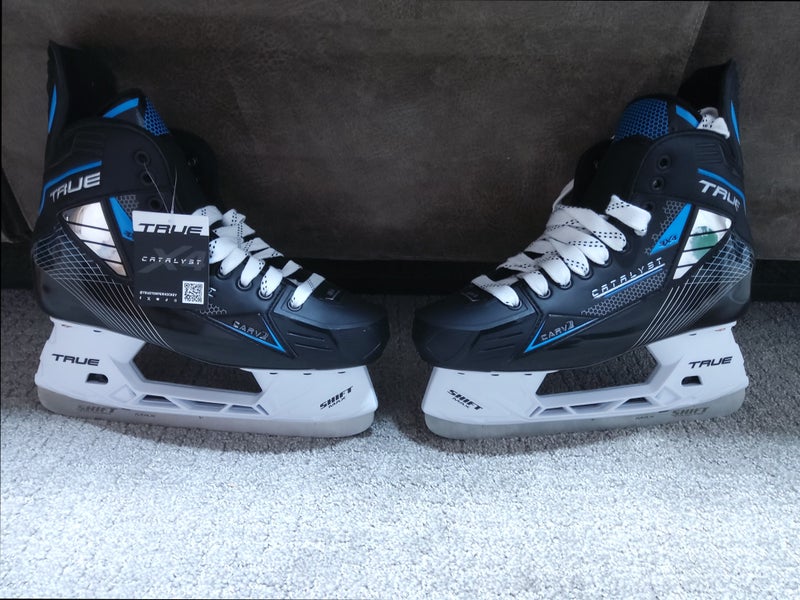 2025 True Catalyst 3X4 Hockey Skates Regular Width 9 (New)