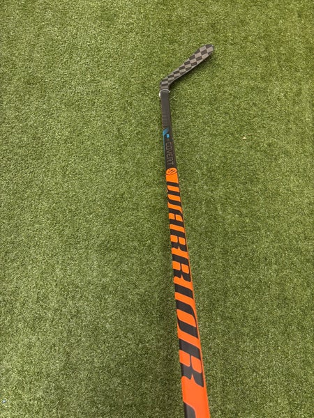 Intermediate Warrior Covert QR5 Pro Hockey Stick Right Handed 63 Flex | 64.5"