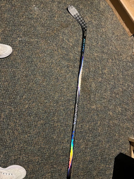 Senior Bauer Vapor FlyLite Left Hand Hockey Stick P28 65 Flex (New)