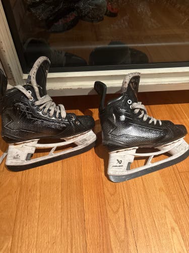 2024 Bauer Supreme M50 Pro Hockey Skates Regular Width 6.5 (Used)