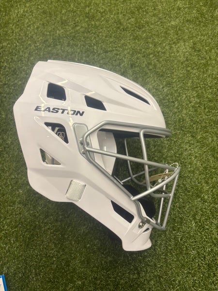 New Easton The Fundamental Catcher's Mask | Small 6 1/2 - 7 1/8