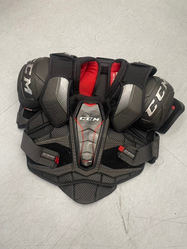 Large Senior CCM JetSpeed FT1 Shoulder Pads
