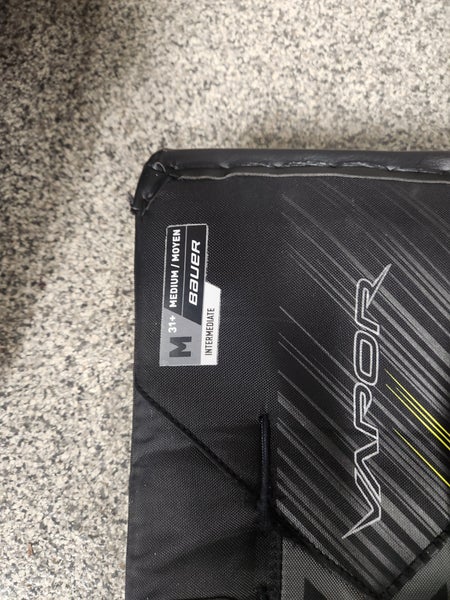 31" Bauer Vapor X5 Pro Goalie Leg Pads (Used)