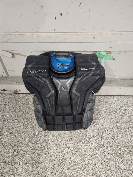 Medium 2024 Bauer Elite Goalie Chest Protector (Used)