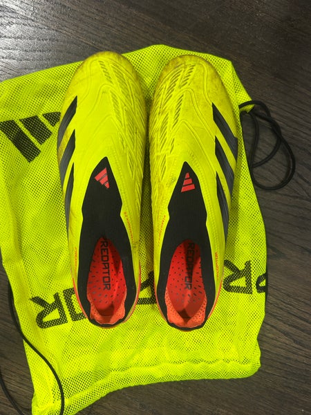 Adidas predator ELite Molded Cleats