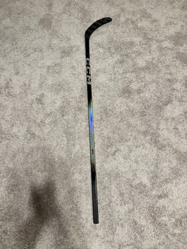 Junior CCM JetSpeed FT8 Pro Left Hand Hockey Stick P29 50 Flex (Used)