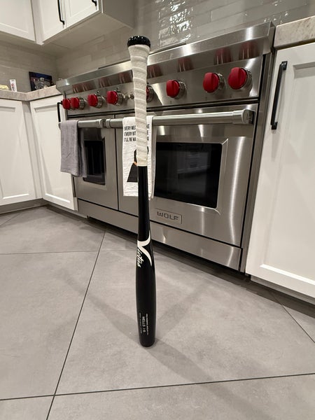 Victus Youth Julio Rodriguez "J-Rod" Pro Reserve Birch Torpedo Bat (-8) 23.5 oz 31.5" (Used)