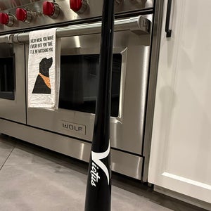 Almost new Victus Heavy Trainer Maple Wood Baseball Bat 32” 35oz +3 drop