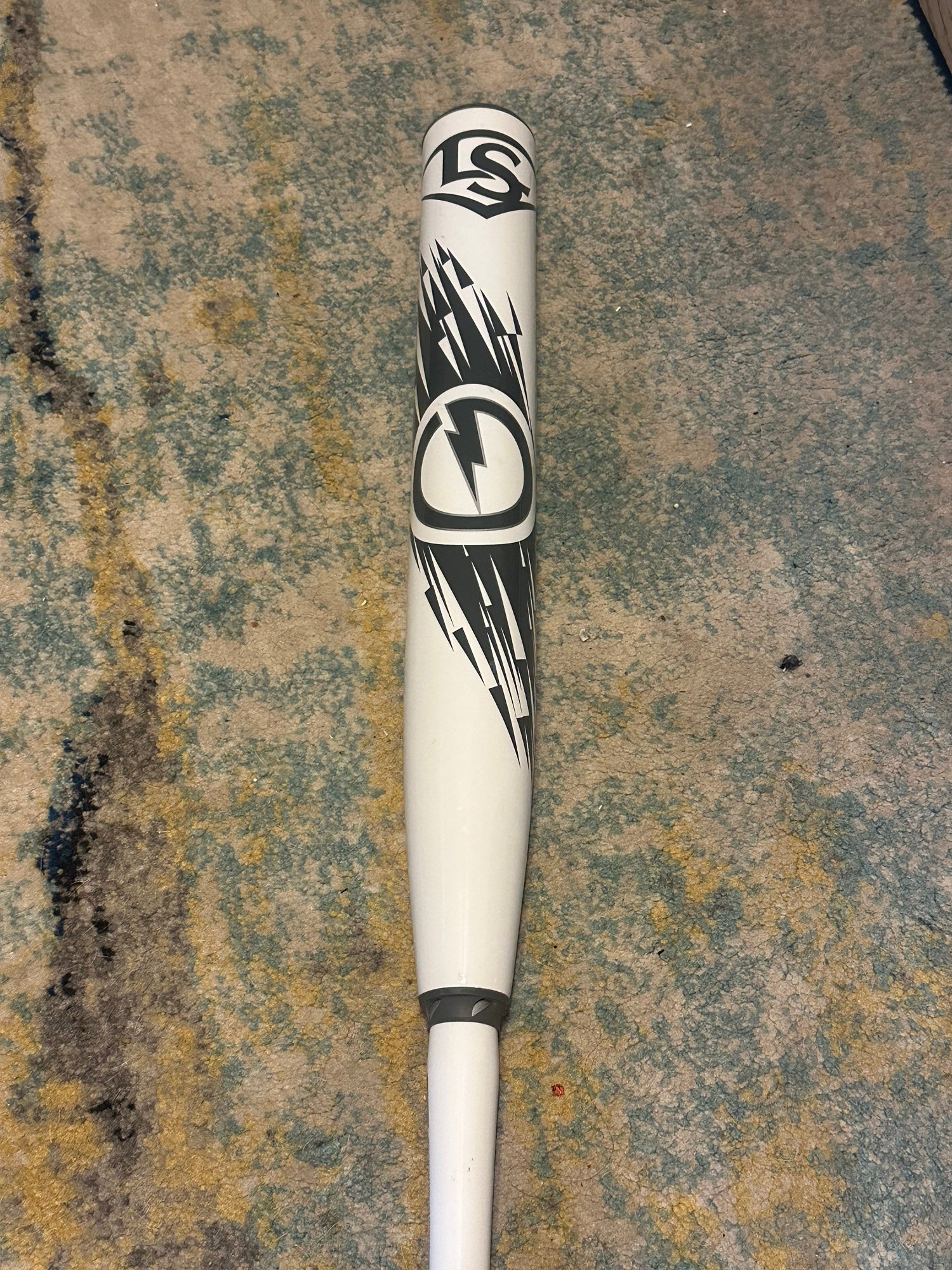 Louisville Genesis White Lightning 28oz Balanced Slowpitch