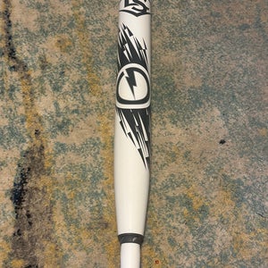 Louisville Genesis White Lightning 28oz Balanced Slowpitch Softball Bat Cracked