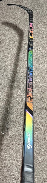 CCM Ribcor Trigger 9 Pro P90TM 70 Flex Right Hand