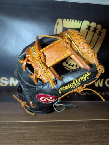 Infield RH Rawlings Heart of the Hide Baseball Glove 11.75" (Used)