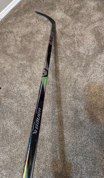 NEW! Senior Bauer Proto 2 black color P28, 70 Flex, RH