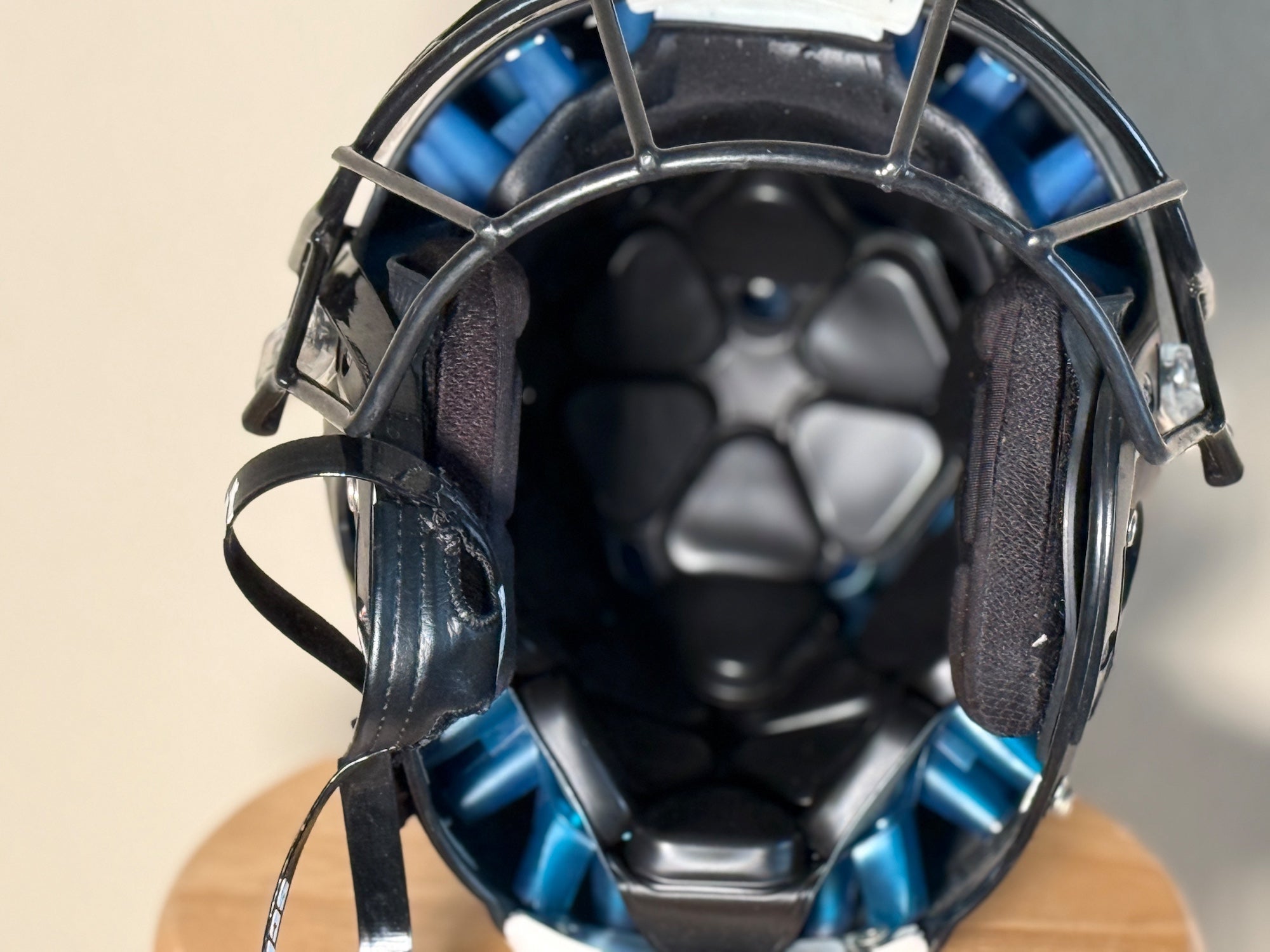 Schutt Vengeance Z10 Football Helmets | Used and Closeout
