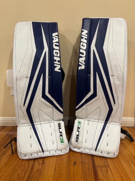 28" Vaughn SLR3 Junior Goalie Leg Pads (Used)