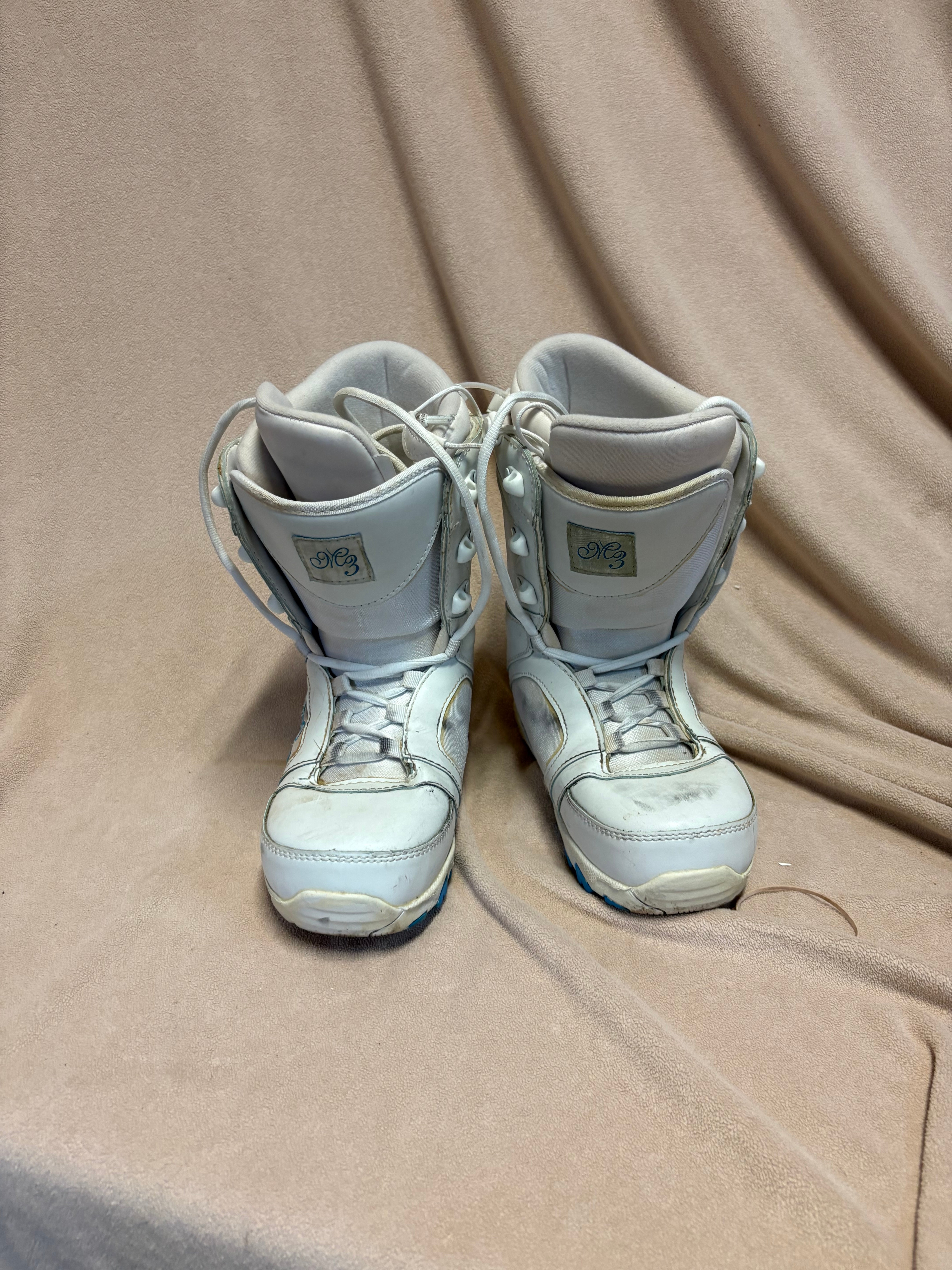 Size M 8.0 (W 9.0) M3 Snowboard Boots (Used) | SidelineSwap 
