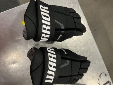 Used Warrior RISE Senior Gloves Black 14" 11614-S000225308