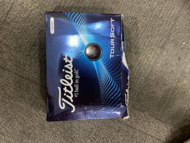 Used Titleist TOUR SOFT 12 PK 12 Pack - Golf Balls 11614-S000225270