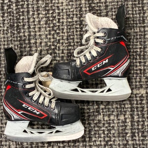 Youth CCM JetSpeed FT340 Hockey Skates 11 (Used)