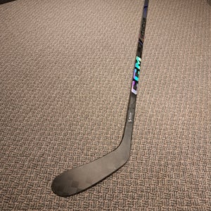 Two New Senior CCM Ribcor Trigger 9 Pro Left Hand Hockey Stick P28 - 75 Flex