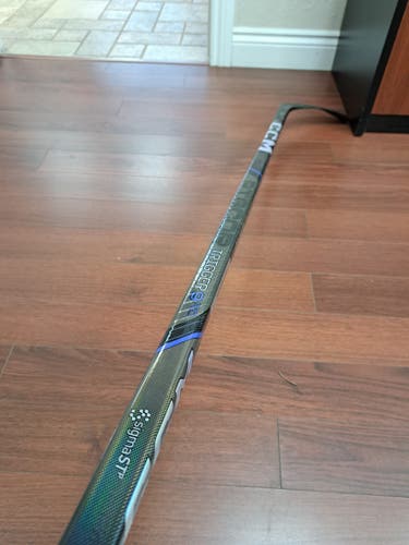 Senior CCM Ribcor Trigger 9 Pro Left Hand Hockey Stick P28 75 Flex (New)