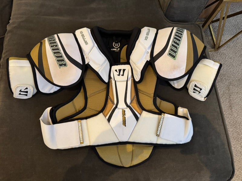 Men's Medium Senior Warrior Bonafide Shoulder Pads (New)