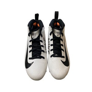 Used Nike Jr FB Cleats White Junior 04.5 11706-S000367399