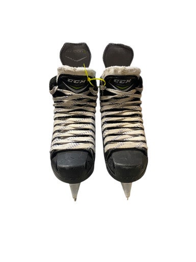 Used CCM RIBCOR 66K Senior Hockey Skate Senior 5.5 11706-S000367396